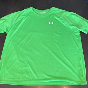 Under Armour men’s shirt